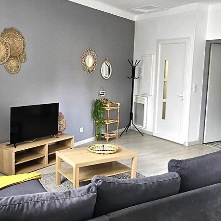 Appartement A Proximite De Toutes Commodites リヴサルト エクステリア 写真