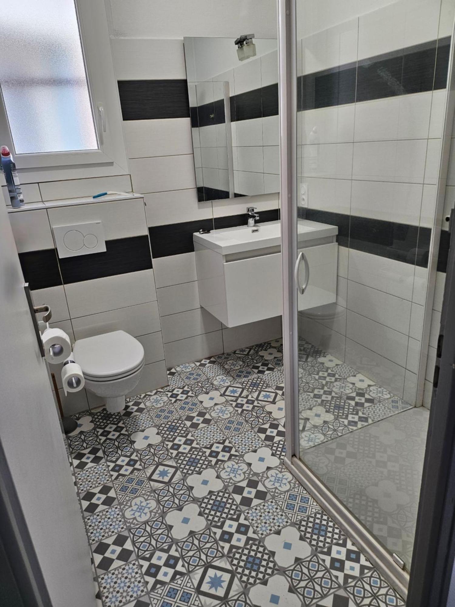 Appartement A Proximite De Toutes Commodites リヴサルト エクステリア 写真